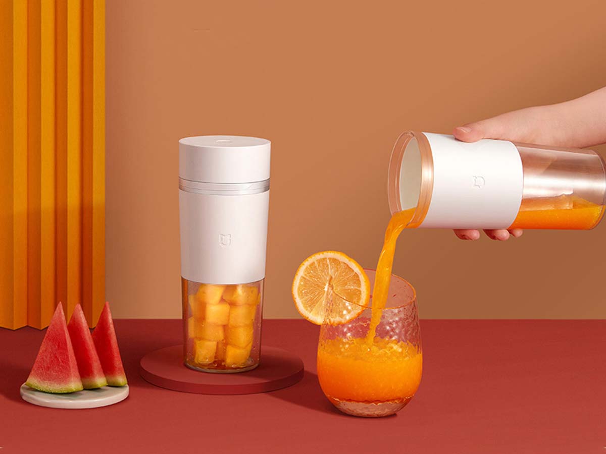 آبمیوه گیری قابل حمل شیائومی مدل Xiaomi Portable Fruit Juicer MJZZB01PL 300ml